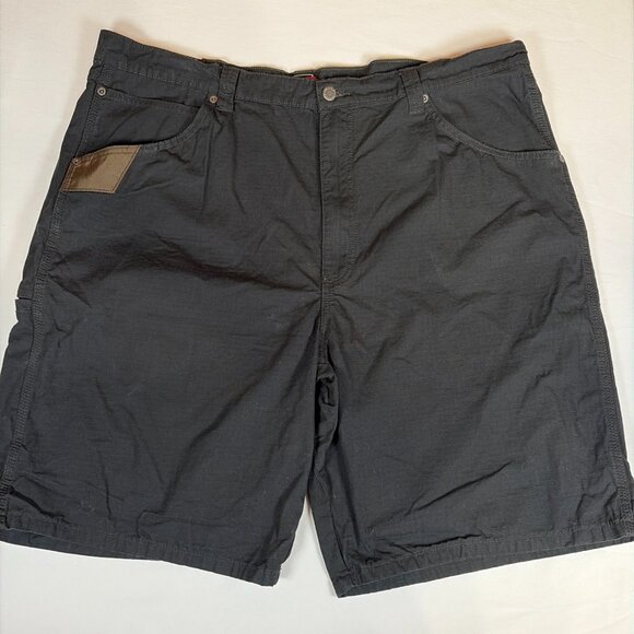 Wrangler Other - Wrangler Workwear Utility Shorts Men's 42 Black
